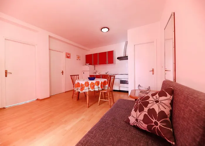 Melita Apartament *